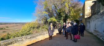 Visite de la préfète à Castillon-Du-Gard ; une commune aux nombreux projets 